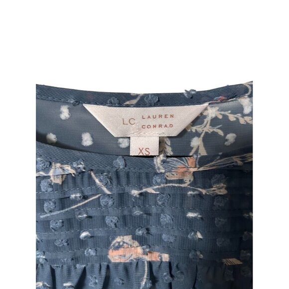 Lauren Conrad XS Floral Print‎ Blouse With 3/4 Sleeves & Pleated Design - Picture 4 of 7